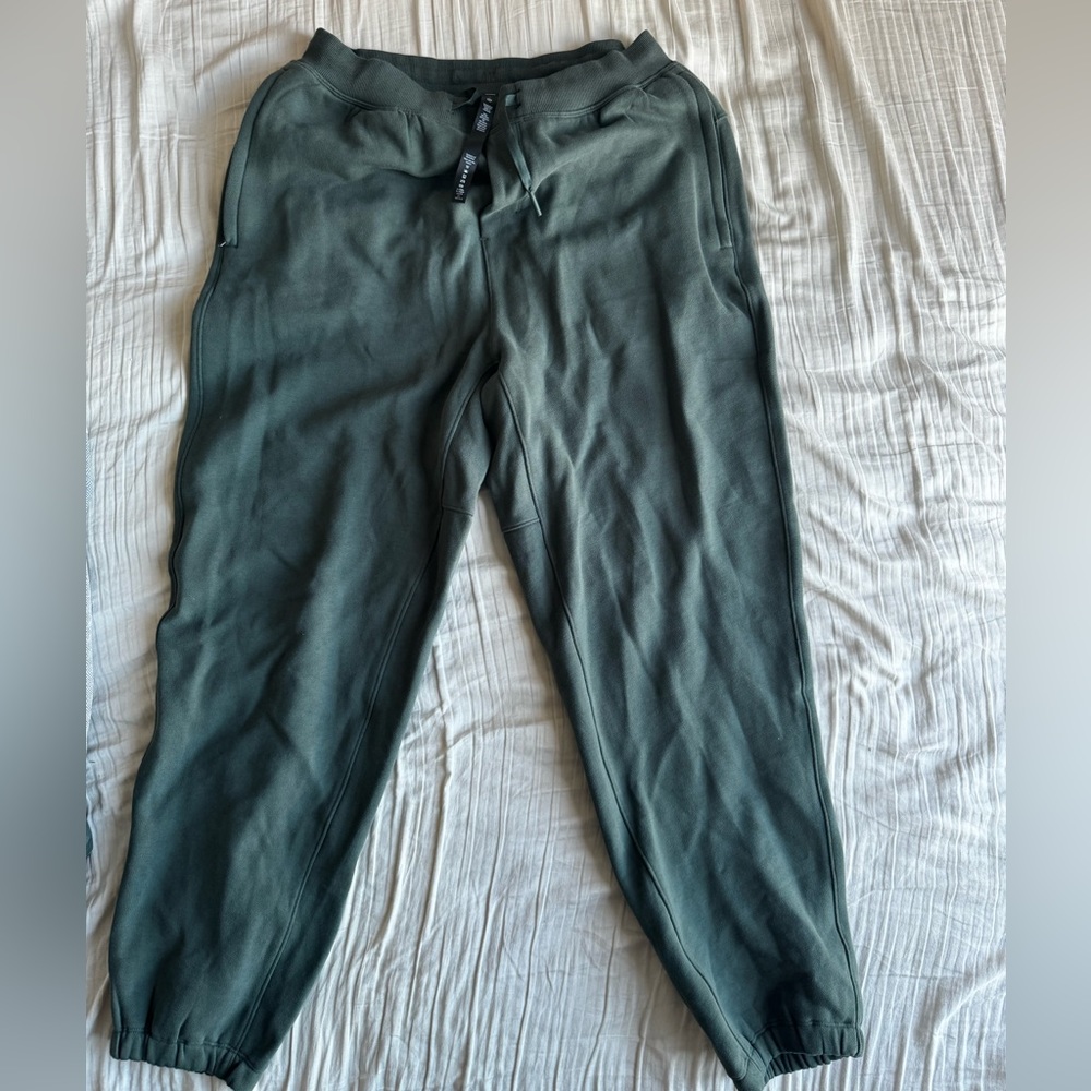 Lulu men's jogger